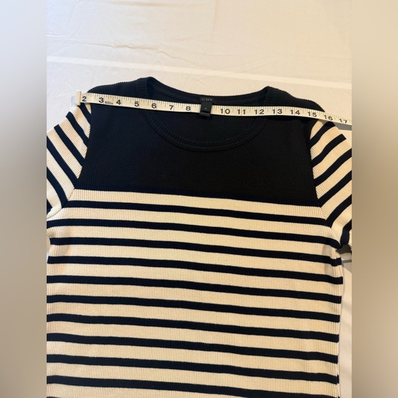 J.Crew Navy Blue & Cream Striped Sweater - M - NWOT - Picture 5 of 12